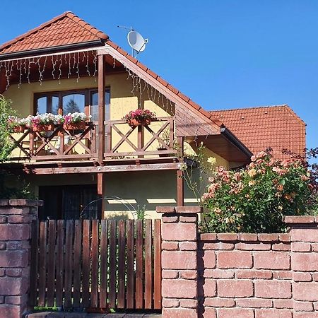 Privat Alma Apartment Nová Lesná Екстериор снимка