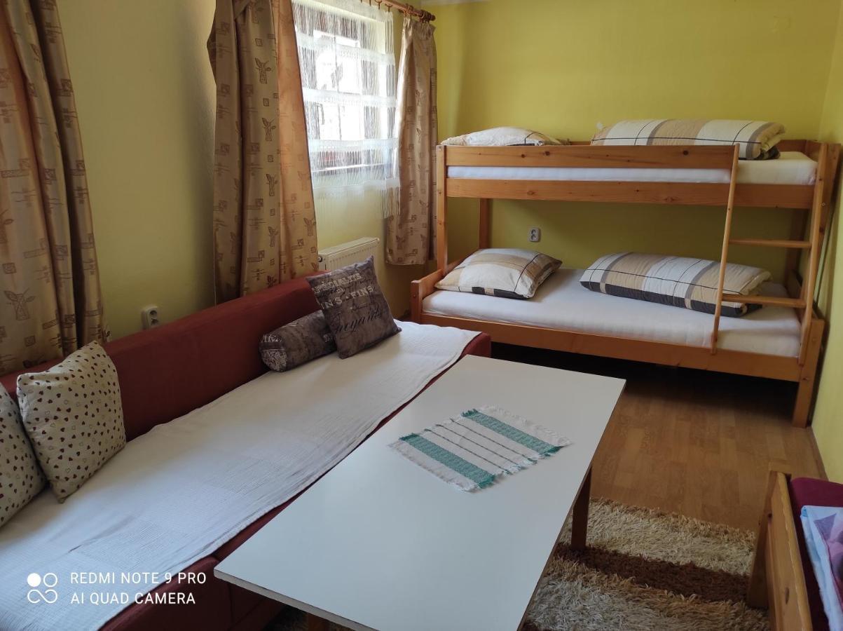 Privat Alma Apartment Nová Lesná Екстериор снимка
